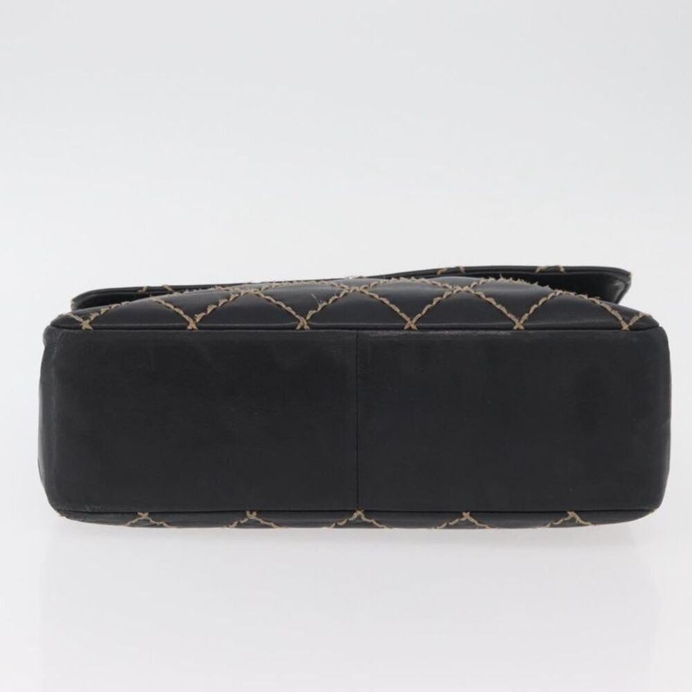 Chanel Chanel Matelassé Cuir Noir Black Leather Black Leather Handbag - Picture 6 of 16